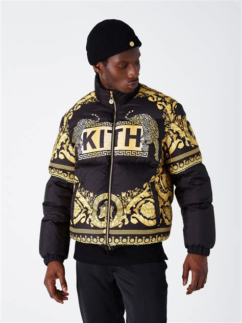 versace kith weiss trainingsanzug|Versace kith capsules.